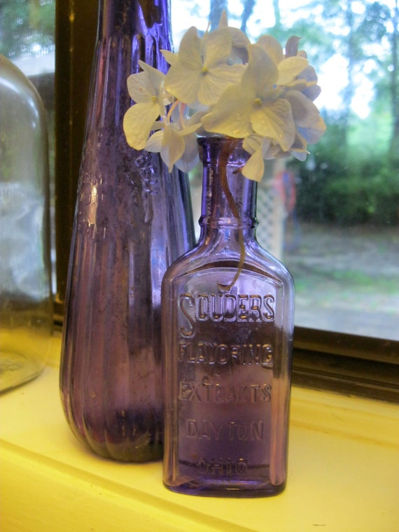 Vintage Souders Very Purple Extract Bottle Dayton Ohio