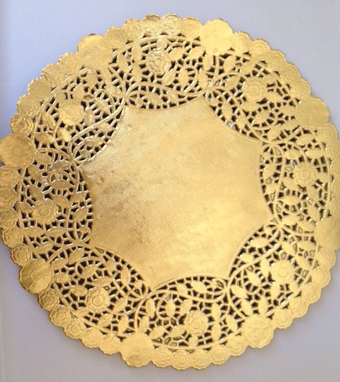 25 gold paper doilies 12 inch ornate gold doilies used for