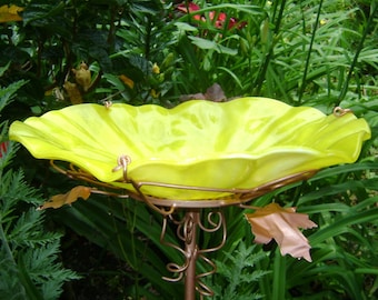 BIRD BATH, Stained Glass, YELLOW, 8" diameter, Copper, Home Decor, Garden Art, Bird Feeder, Garden Suncatchercatcher