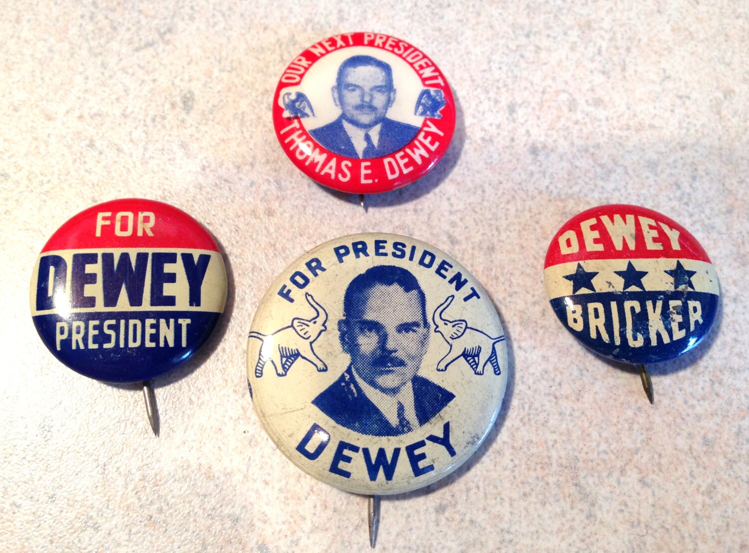 4 Vintage Political Buttons Pin Backs ORIGINAL Vote Dewey for
