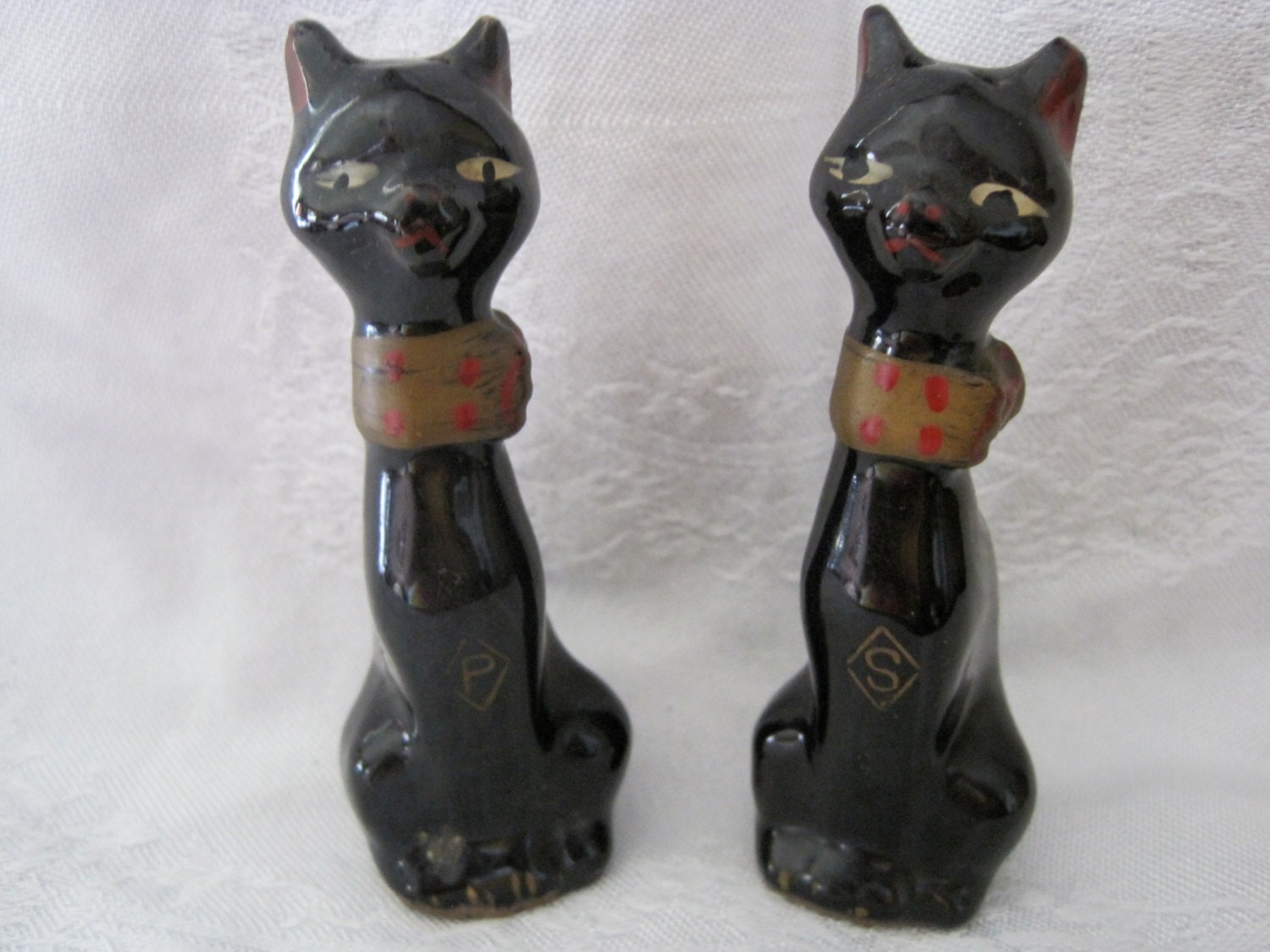 Cute Vintage Black Cat Salt & Pepper Shakers Haute Juice