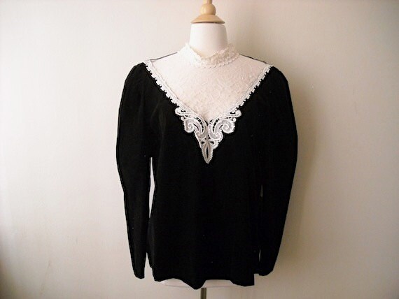 Vintage Black Velvet Victorian Blouse by Baxtervintage on Etsy