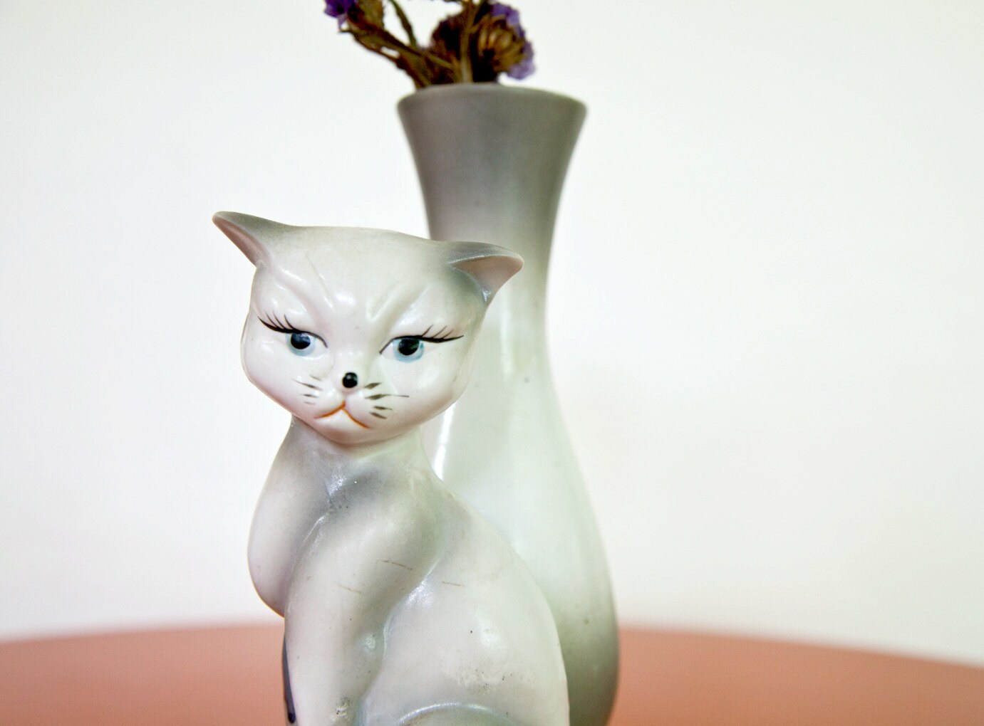 Vintage Cat Vase 9