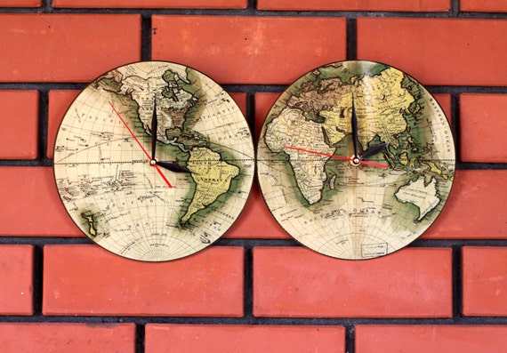 Wall clock - Vintage World map Clock - Photo clock - Poster - Personalized Wall Clock