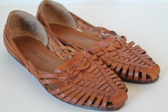 Vintage Cabin Creek Sandals