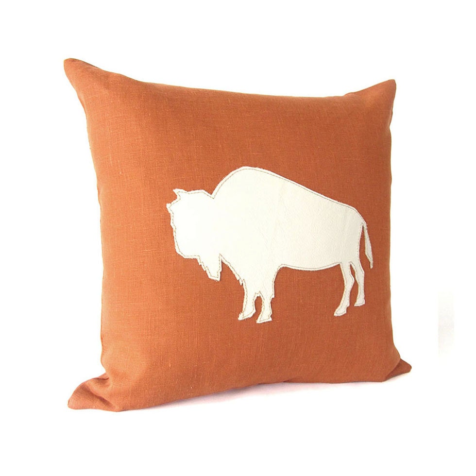 bison pillow pet