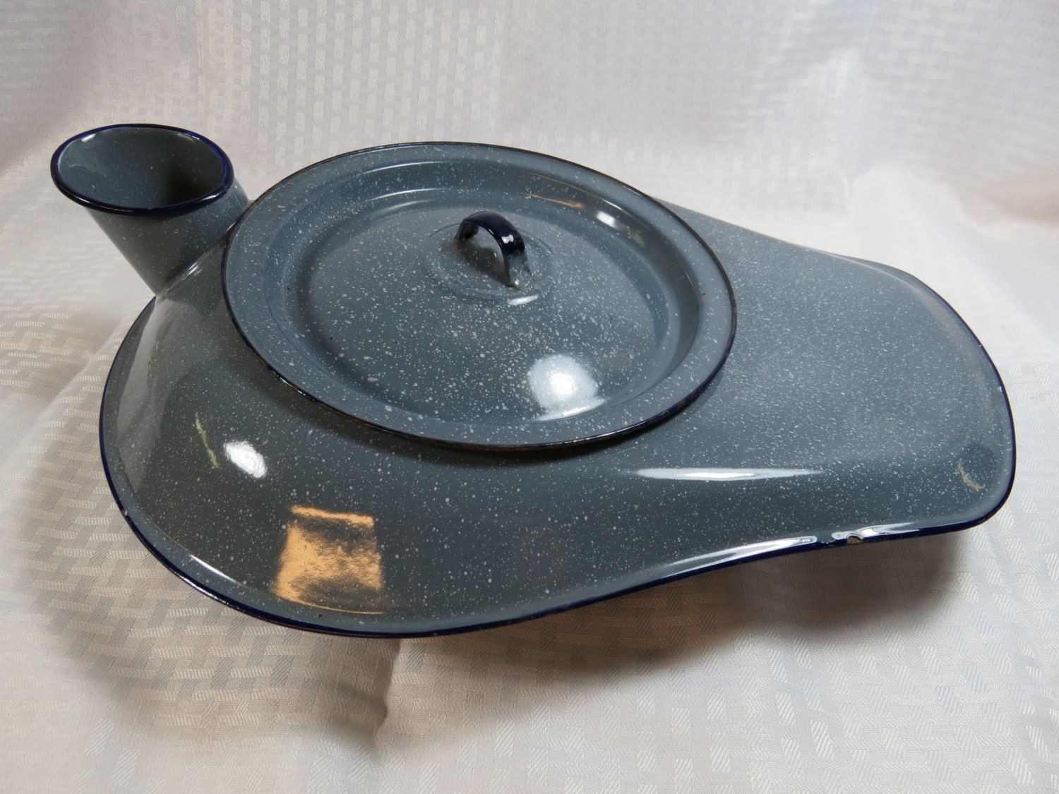 Vintage Granite Ware Bed Pan W Lid Gray Spatter W French Blue   Il Fullxfull.553733750 Mh5j 