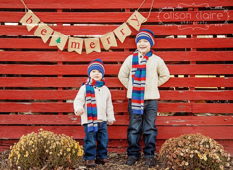 be merry BURLAP banner - Christmas burlap banner - holiday home decor - christmas garland