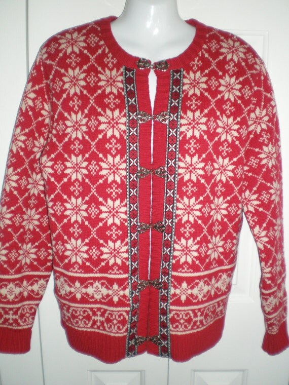 Nordic cardigan sweater nordic snowflake pattern pewter clasps
