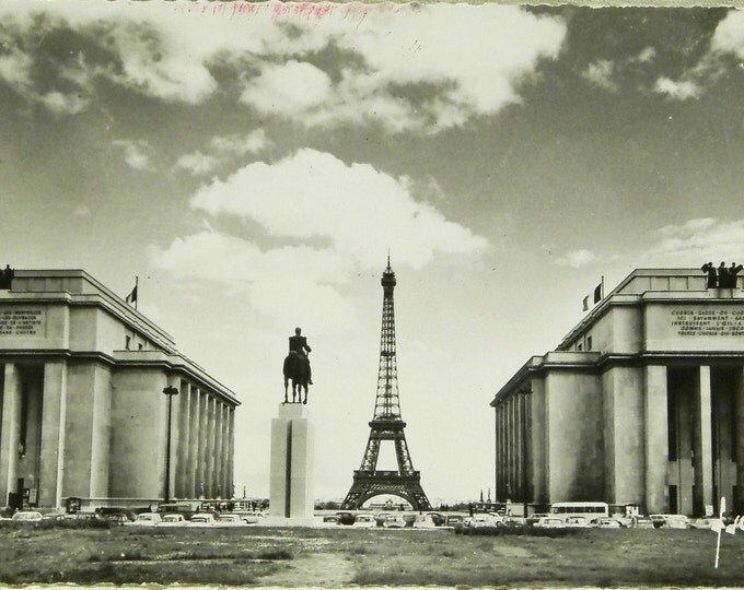 Vintage Mid Century French Black and White Postcard, Eiffel Tower, Paris / Parisian / Retro Vintage Home interior / French Country Decor