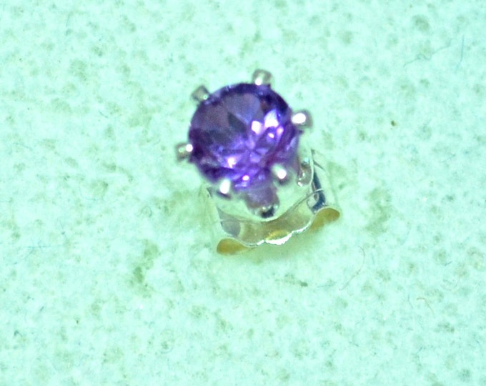 Amethyst Studs, Small 4 mm Round, Natural, Set in Sterling Silver E450