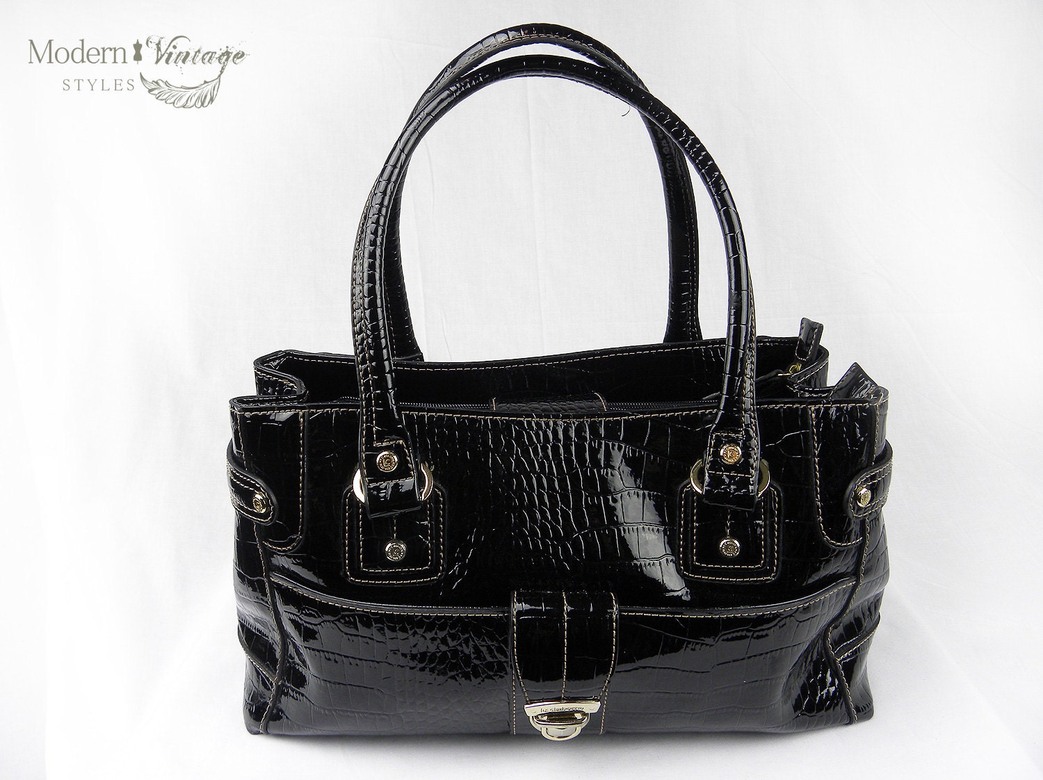 Items similar to Ladies Liz Claiborne Black Handbag/Purse on Etsy