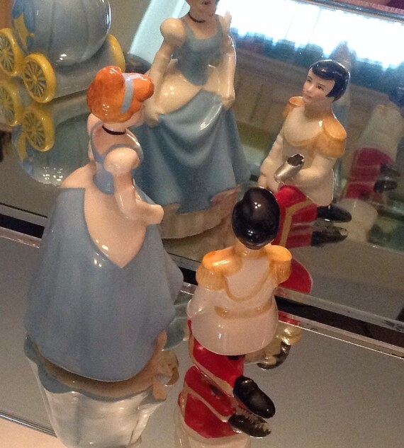Disney's 1970s vintage ceramic set of figurines Princess