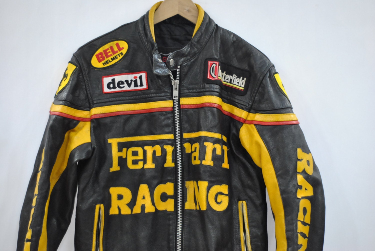 Vintage FERRARI RACING mens leather jacket ....