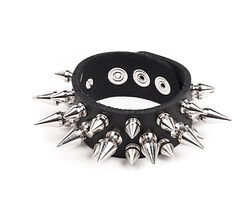 Vegan Friendly Leather 3 rows spiked Black Wristband with