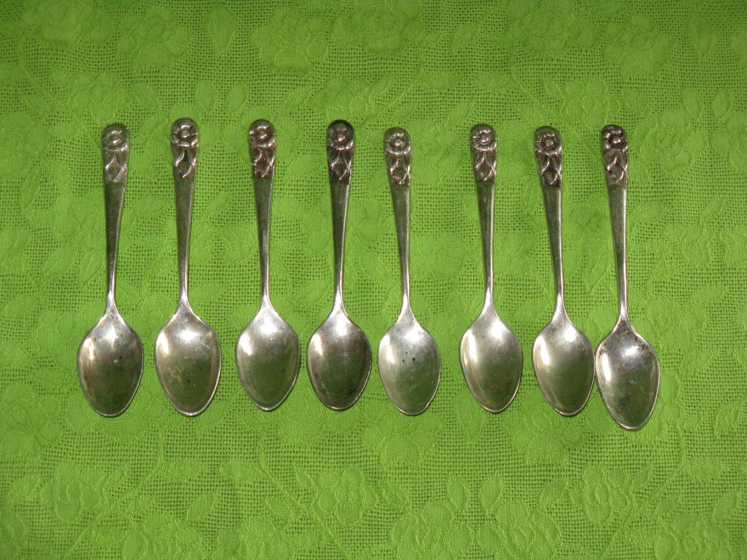 Set of 8 sterling silver demitasse spoons Mexico small folk How Much Does A Silver Spoon Weigh