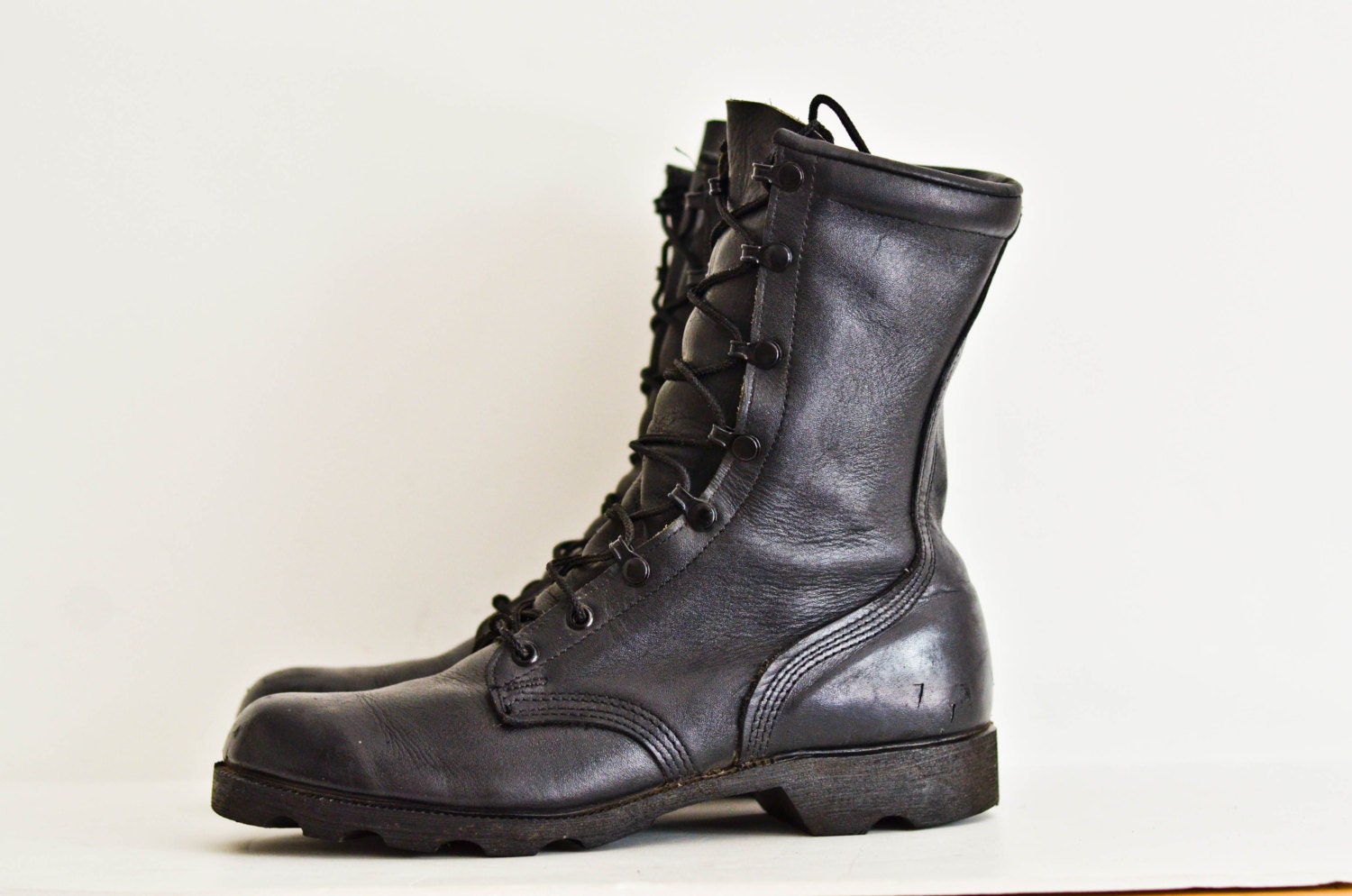 retro combat boots mens
