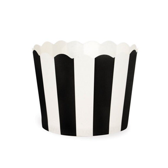 Black and White Stripe Baking Treat Cup by HooplaEvents on Etsy