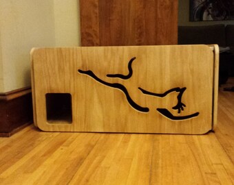 Litter Box Furniture / Cat Furniture / Cat Lover / Litter Box Enclosure / Litter Box Cover / Litter Box Cabinet / Dog Proof