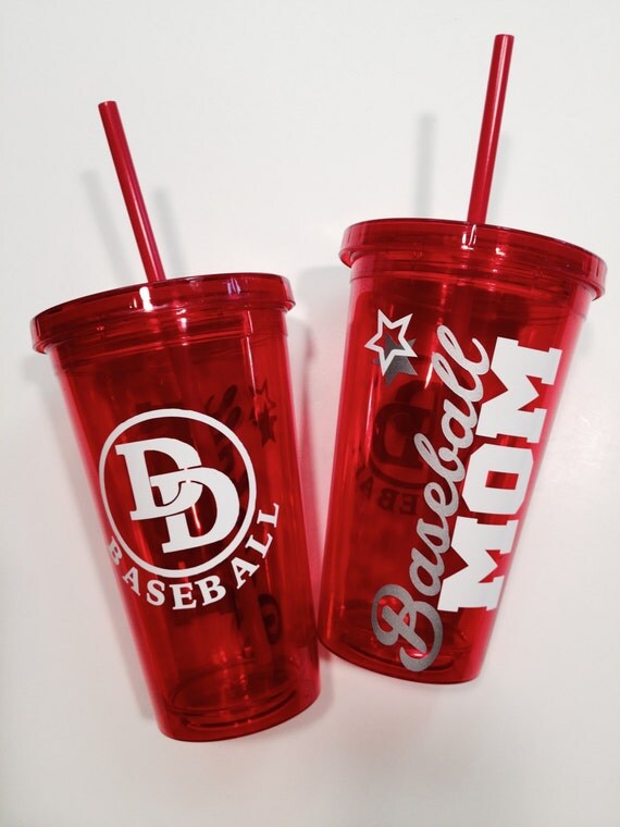 Items similar to Personalized Baseball MOM Cups on Etsy