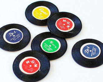 Vintage Record Charms (12), Miniature Records, Plastic 70s Collectible, 45 RPM Records, Music Charms, Retro Plastic Records, Vinyl Records