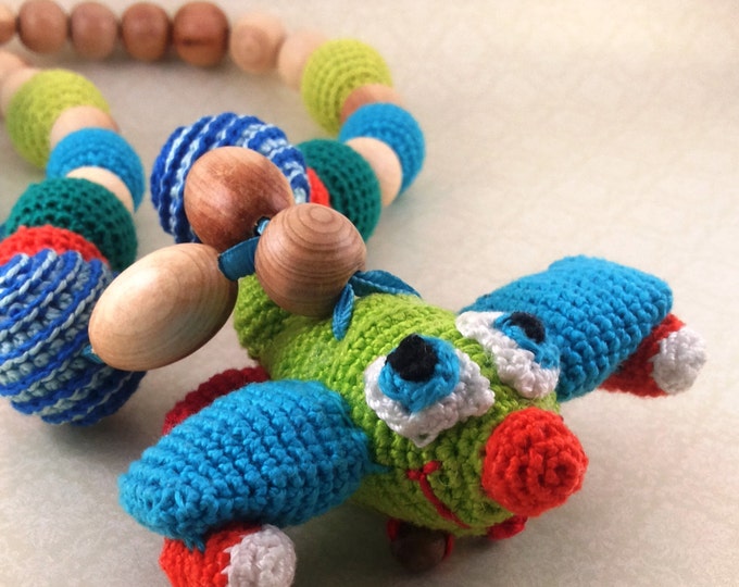 Developing beads for a kid the "Merry airplane"