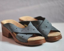 Popular items for open toe clogs on Etsy