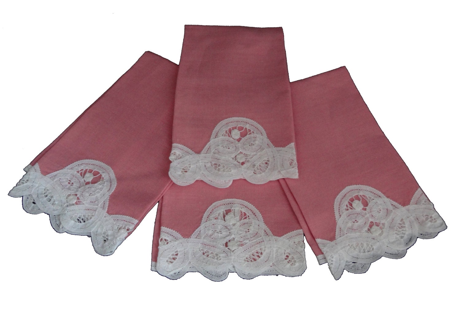 Set of 4 Pink Linen and Lace Hand Towels