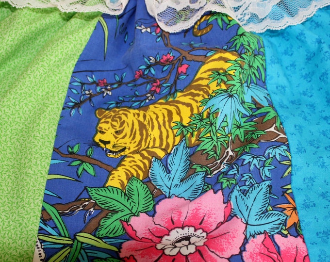 HALF PRICE ** Jungle Tiger Print Dress. Size 2T. Yellow Green Blue Dress with matching Panty