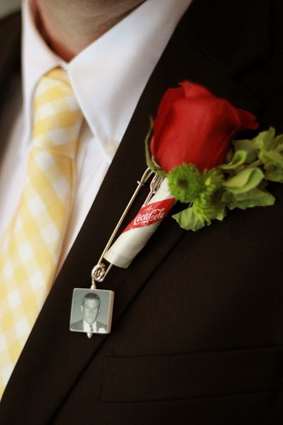 Boutonniere Pin / Corsage Pin Photo Charm Medium Memorial
