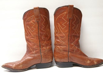 Items similar to Pearl White corral wedding boots, cowboy boots ...
