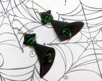 Halloween Witch Earrings, Witch Earrings, Halloween Earrings, Holiday Earrings, Black Earrings, Green Earrings, Lucite Earrings, Dangle