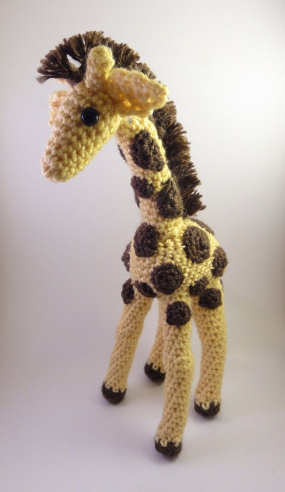 crochet stuffed giraffe