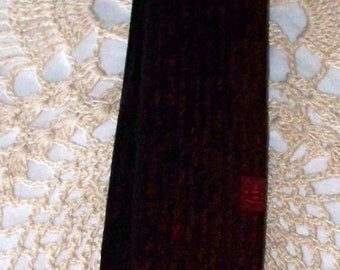 1960s Wembley Men's Tie - Red Black Graphic Print - Unmarked