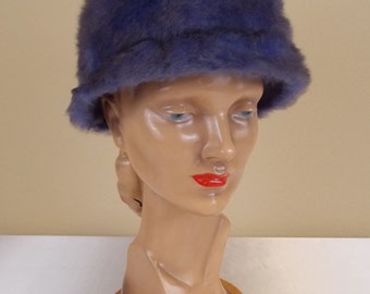 Price Reduced** 1960's Purple Faux Fur Cloche Hat