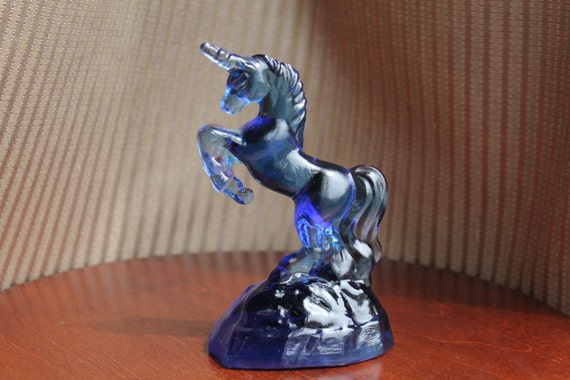 fenton glass unicorn