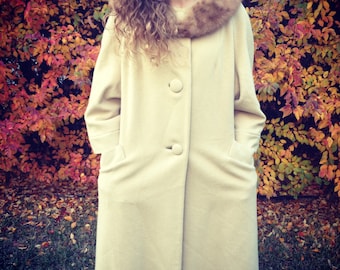 Vintage Best's Apparel Wool Coat with Fur Collar