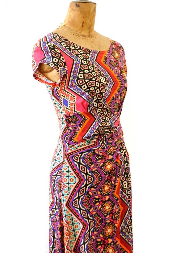 Womens Lovely Colorful Print Dress Size S-M Euro 36