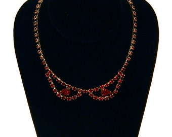 Vintage 1950s Red Rhinestone Necklace