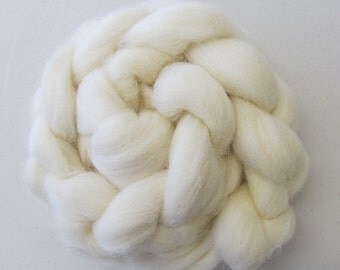 Texel Wool Natural White Combed Top 100g