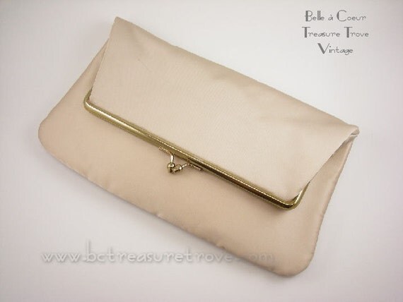 1950s Clutch Purse Beige Evening Bag Vintage with Coin Change Purse ... 1950s Clutch Purse Beige Evening Bag Vintage with Coin Change Purse ...