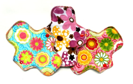Floral<br> Set of 3, 8.5" Pantyliners Floral<br> Set of 3, 8.5" Pantyliners