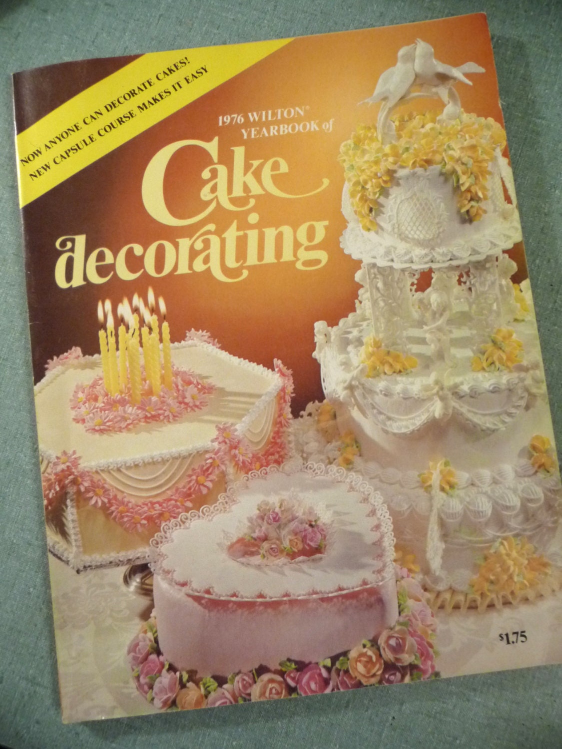 Vintage Cake Decorating 1976 Wilton Yearbook Order