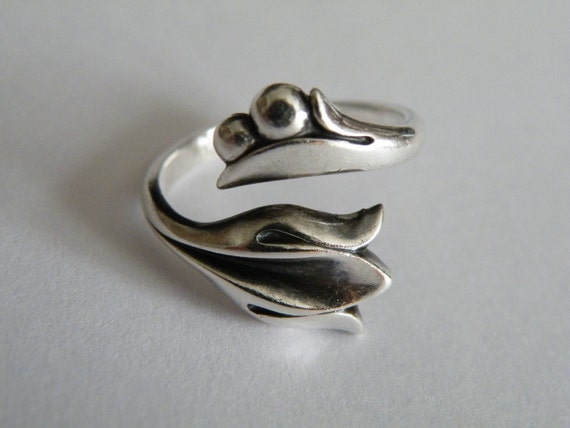 Vintage Avon Sterling Silver 925 Georg Jensen Design Style