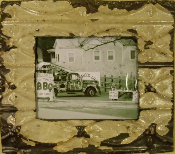 UNIQUE Vintage Tin Picture Frame 8x10 by PiedmontGardens on Etsy