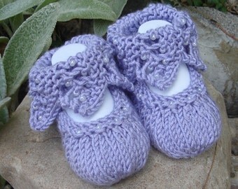 Hand knit baby booties - 'Bootie-licious'