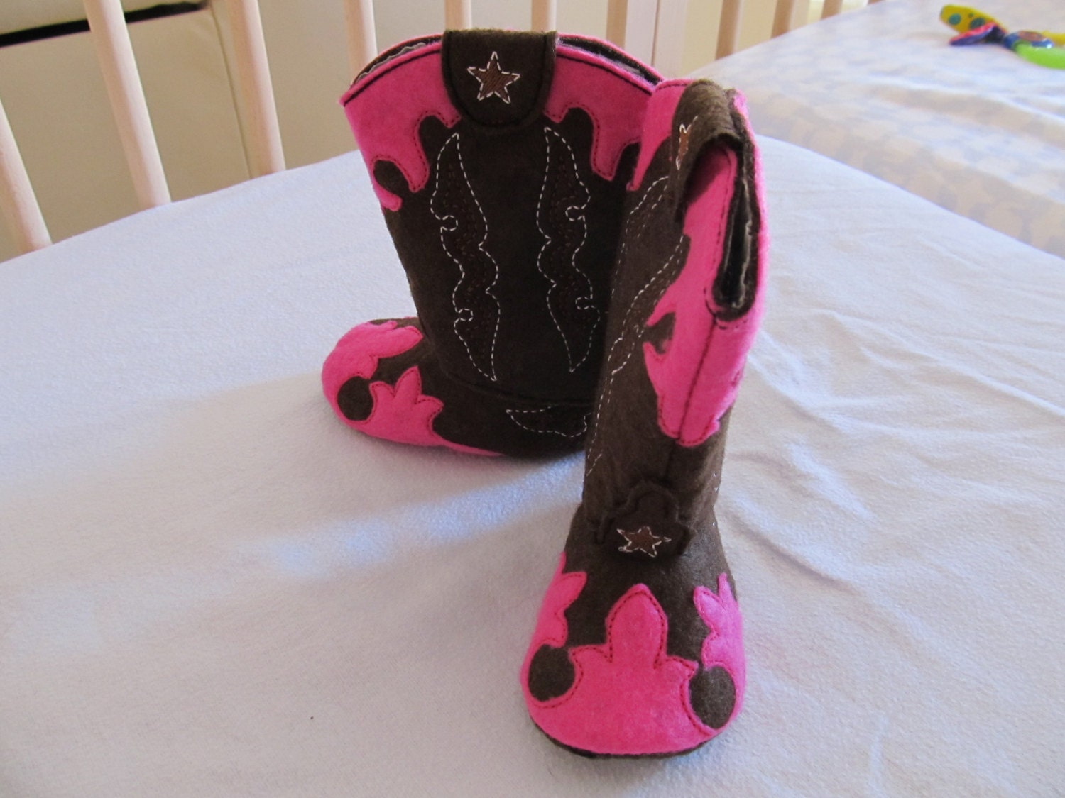 Baby Cowboy boots Felt In the hoop project machine embroidery ITH