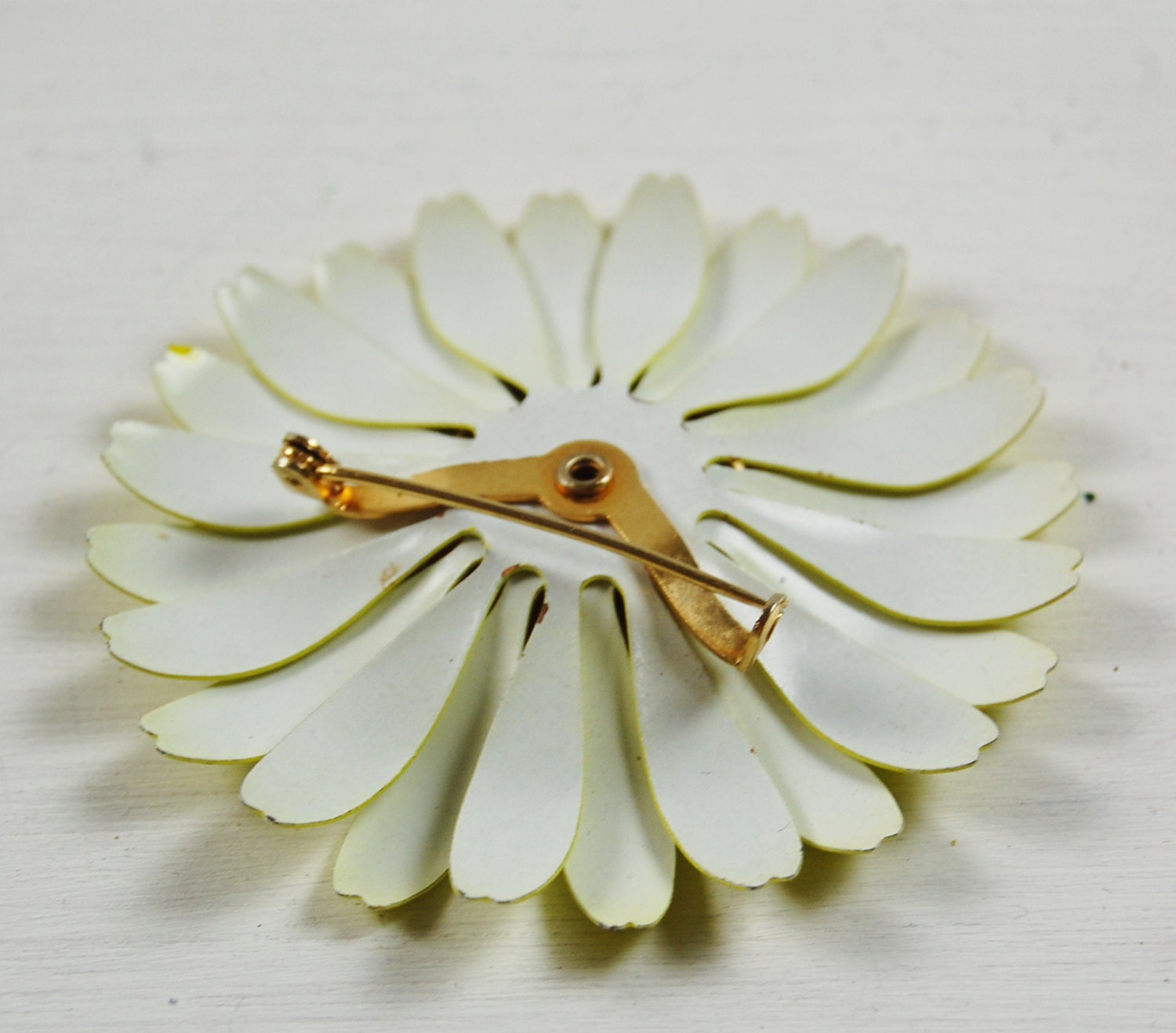 Vintage Yellow Daisy Brooch By Vintagedandelion On Etsy