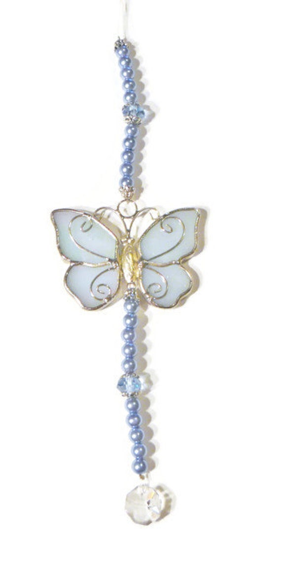 Blue beads. Beaded suncatcher. Butterfly Suncatcher.Glass beads. Pearl beads. Faceted beads. Cryatal suncatcher. By LYNNPAINTS at etsy. FWB