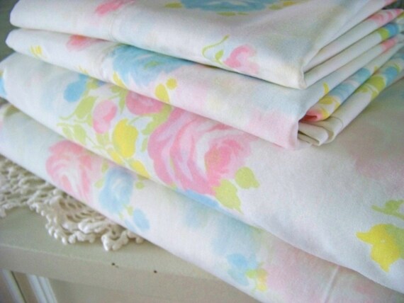 Vintage Floral Sheet Set Full / Perma Prest Percale / Full